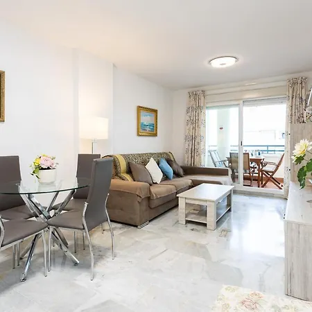 Beautiful With Pool Apartment Marbella